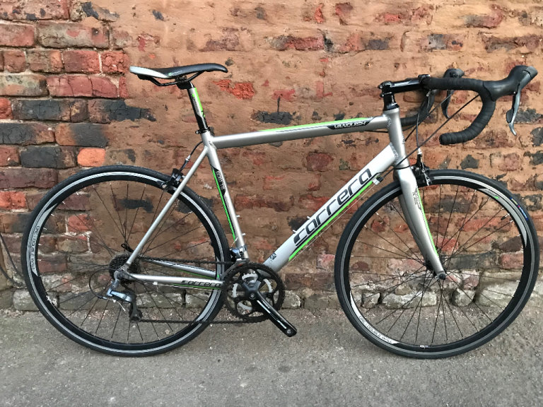 Carrera Vanquish mens road racer racing bike in Very presentable order,. Ucb