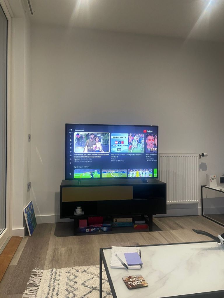 Bush 50” Smart 4K TV