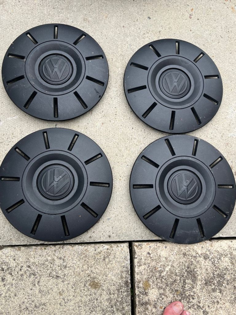 Vw wheel trims x 4