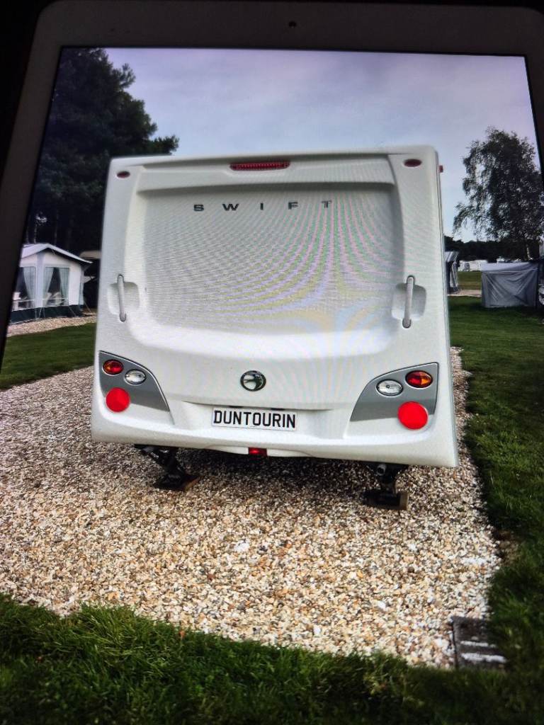 2008 Swift Conqueror 540 Fixed Bed