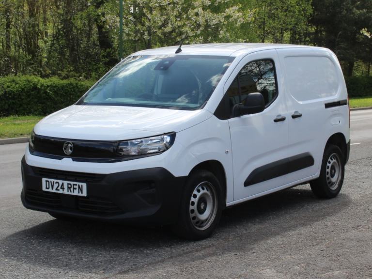 2024 Vauxhall Combo 1.5 Turbo D 2300 Prime Panel Van 5dr Diesel Manual SWB Euro