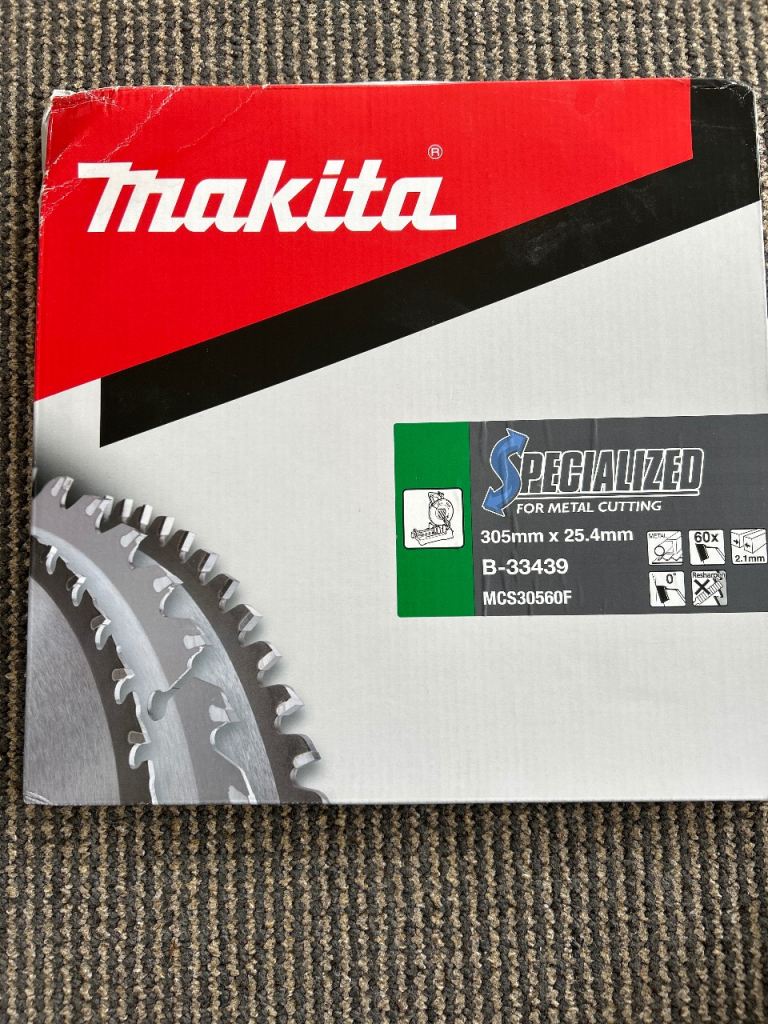 Makita chopsaw blade for metal cutting
