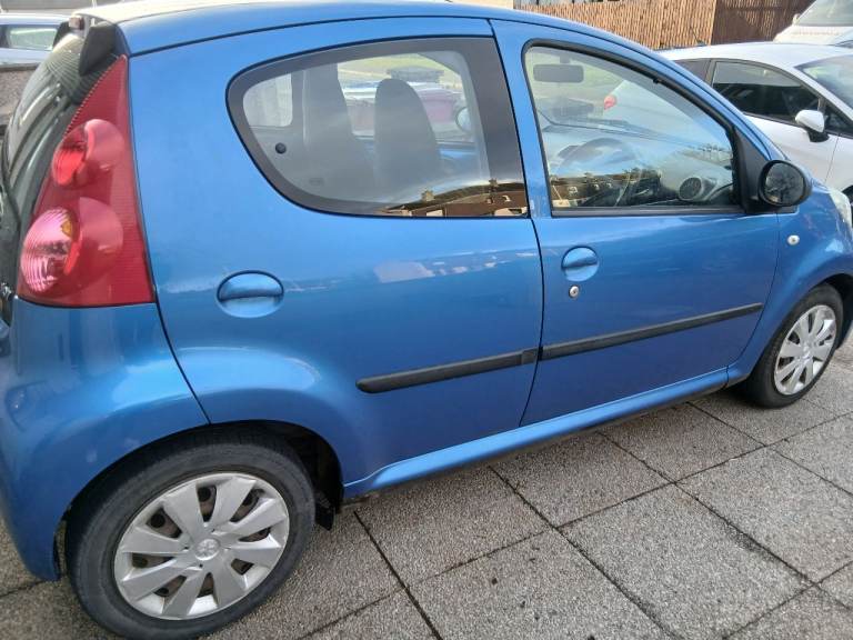 Peugoet 107 spares repair open to offers 