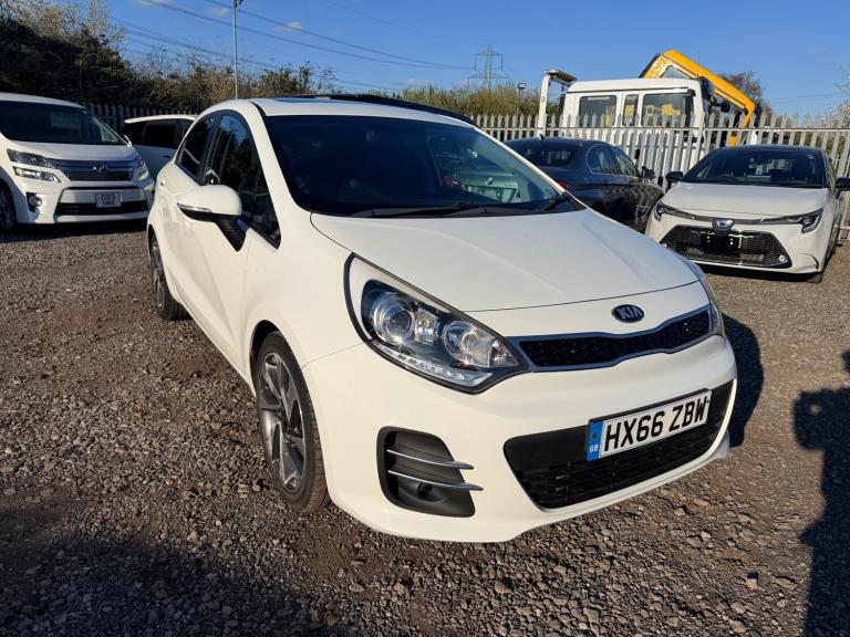 2016 Kia Rio 1.4 CRDi 4 5dr 6 speed manual, 1 owner Full service history 2 remote keys  HATCHBACK...