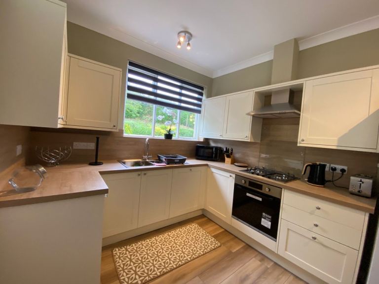 5 bedroom house in St. Baldreds Road, North Berwick, East Lothian, EH39 4PY