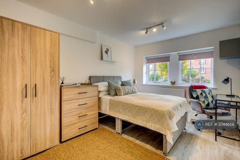 1 bedroom in Axial Drive, Colchester, CO4 (#2744656)