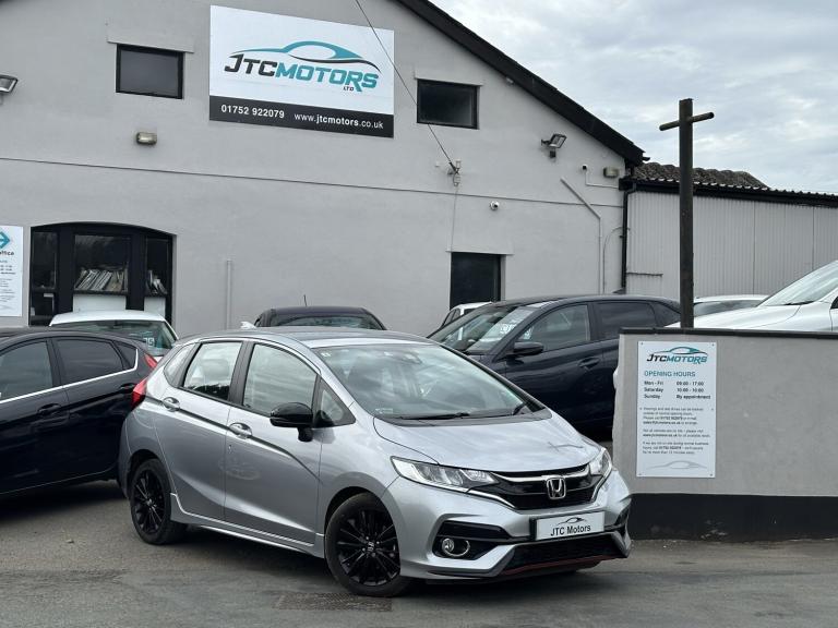 HONDA JAZZ 1.5 i-VTEC Sport 5dr Man, petrol, silver + 1 owner 2018