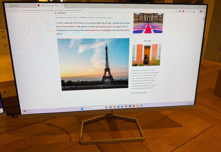 HP Monitor 24” - white