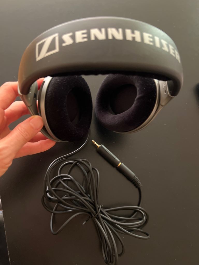 Sennheiser HD 555 Open-Back Over-Ear Headphones – Excellent Working Condition – £60