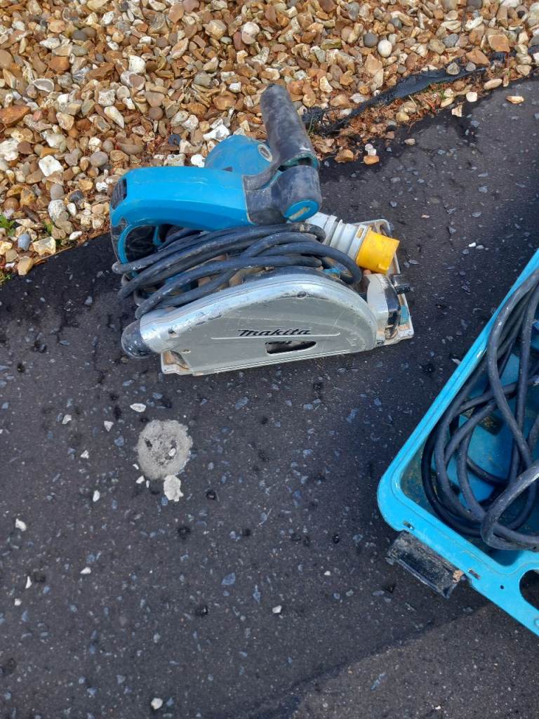 Makita plunge saw