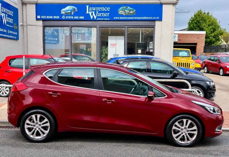 2014 Kia Ceed 1.6 CRDi EcoDynamics 2 Euro 5 (s/s) 5dr HATCHBACK Diesel Manual