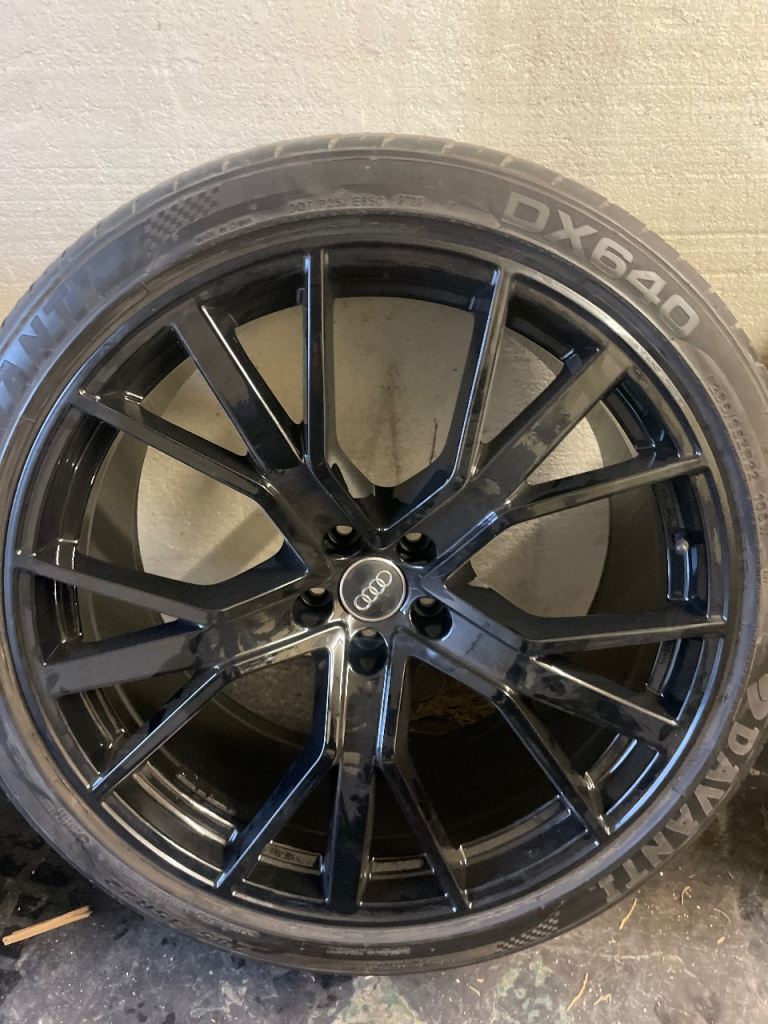 Audi genuine SQ7 alloys 