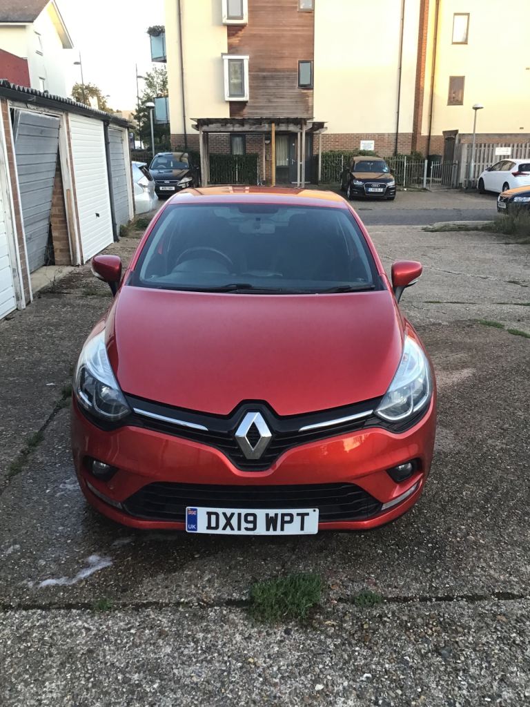 Renault clio iconic 1.5 diesel 2019