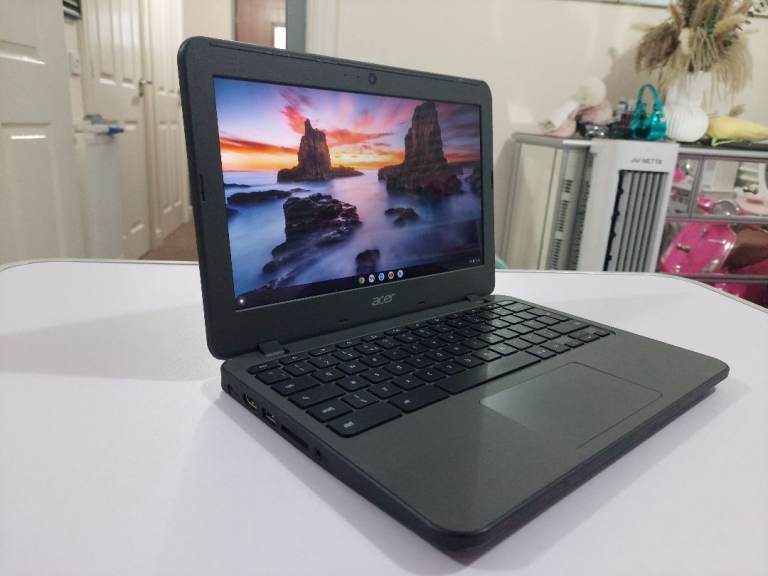 Acer N7 Touchscreen Chromebook