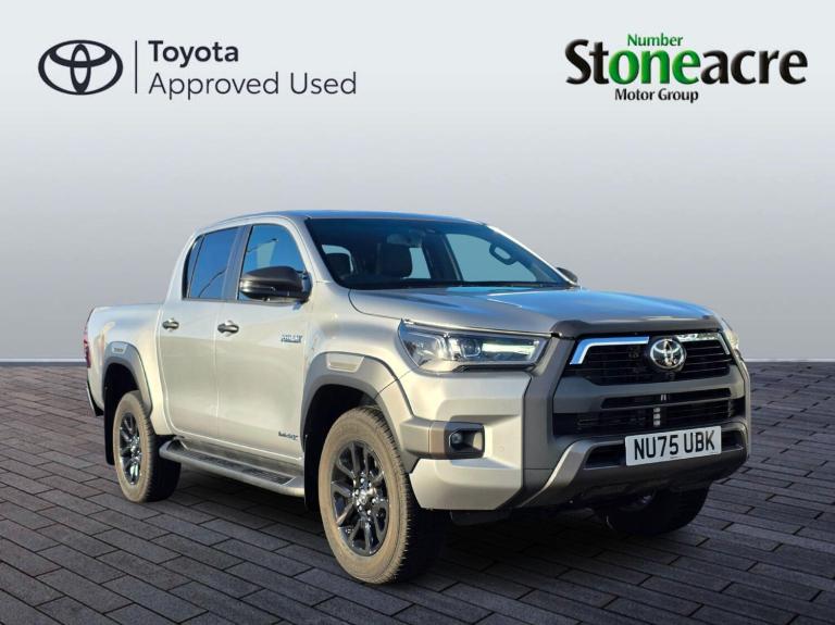 2025 Toyota Hilux 2.8 D-4D-h Invincible X Auto 4WD Euro 6 4dr PICK UP Diesel/Electric Hybrid Auto...