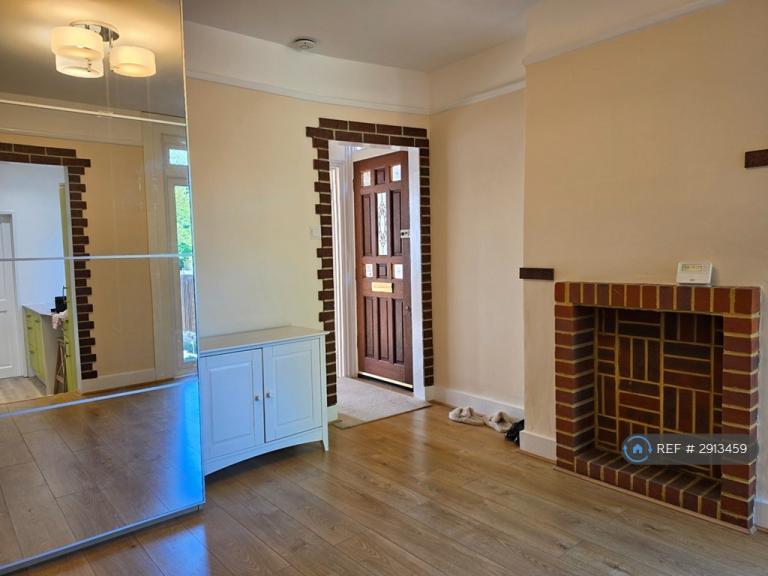 3 bedroom house in Belmont Road, Sutton, SM2 (3 bed) (#2913459)