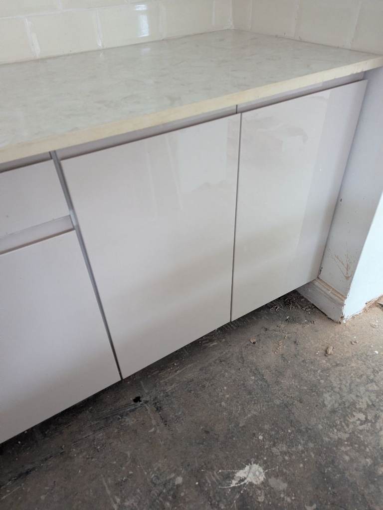 Kitchen units for sale