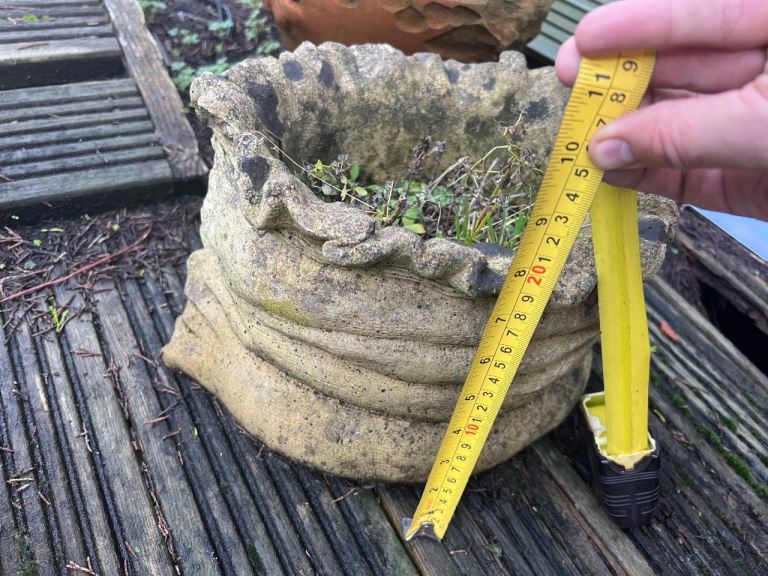 Plant pot