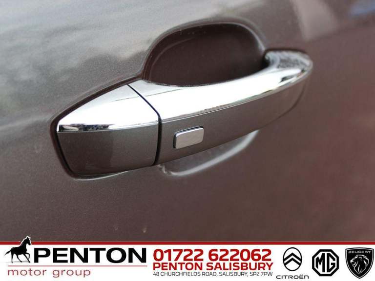 2023 MG MG HS 1.5 T-GDI Trophy DCT Euro 6 (s/s) 5dr ESTATE Petrol Automatic