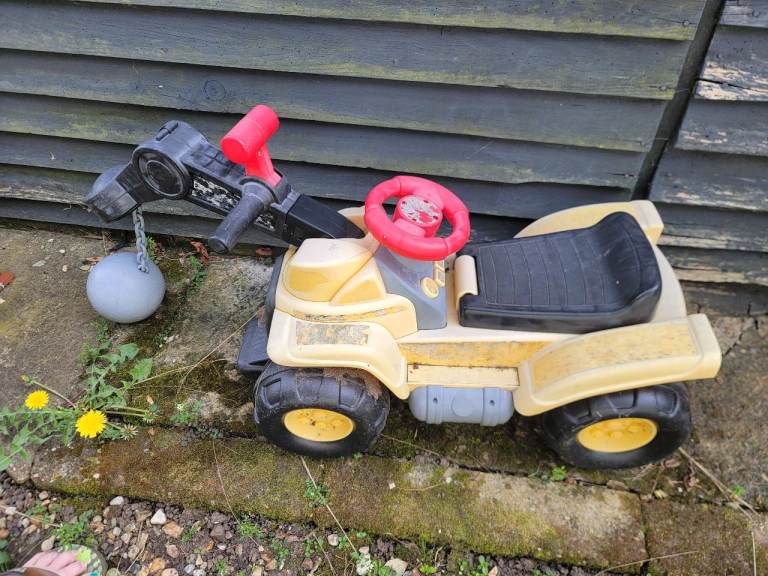 Kids Ride-On Toys & Scooter – Used Condition