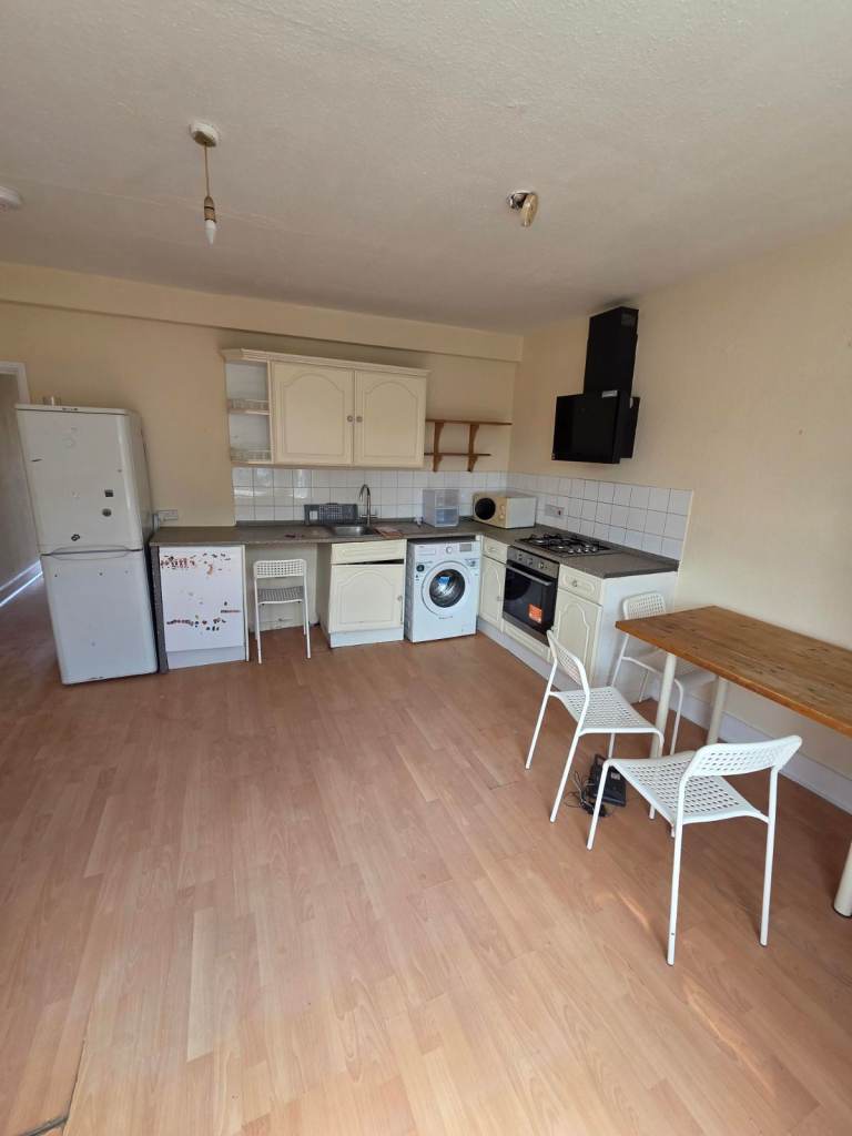 A magnificent 1 bedroom Flat in a wonderful location, situated in  E5