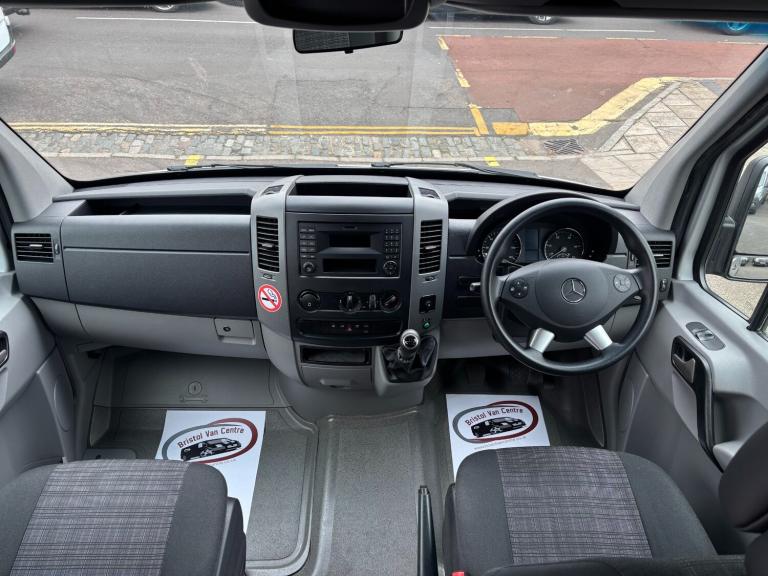 2016 Mercedes-Benz Sprinter 313CDI BlueEFFICIENCY TL9 9-Seater MINIBUS Diesel Manual