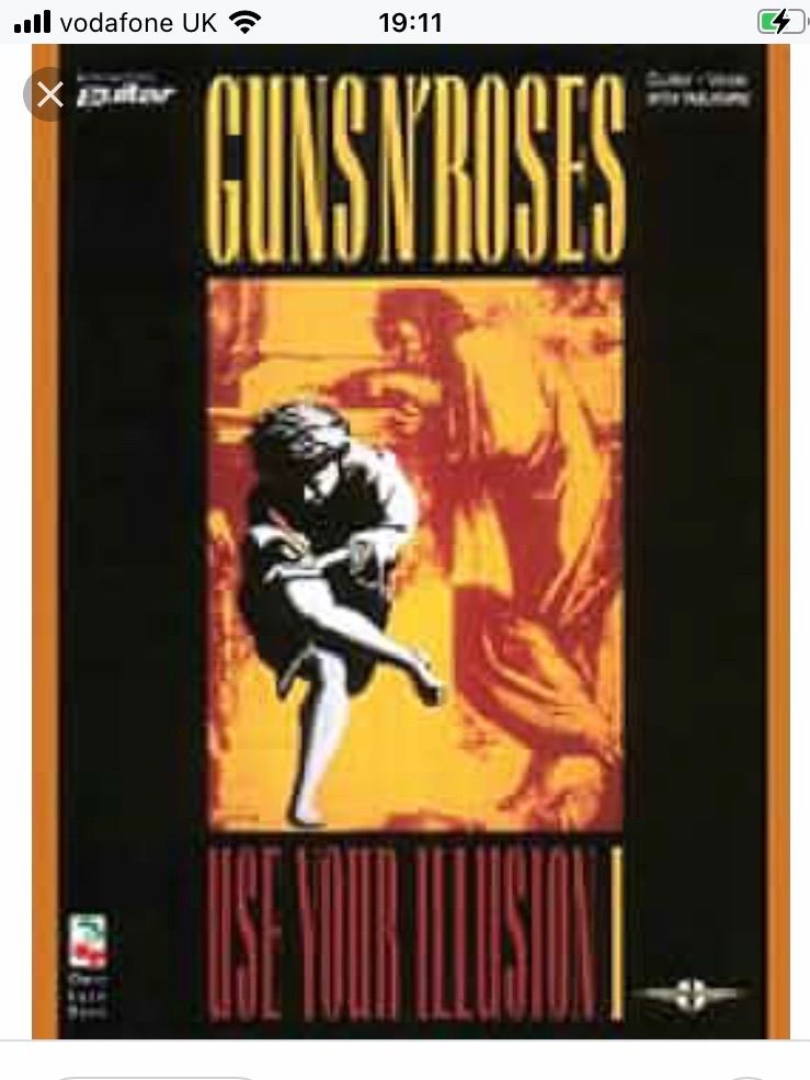 Large bundle of guitar books