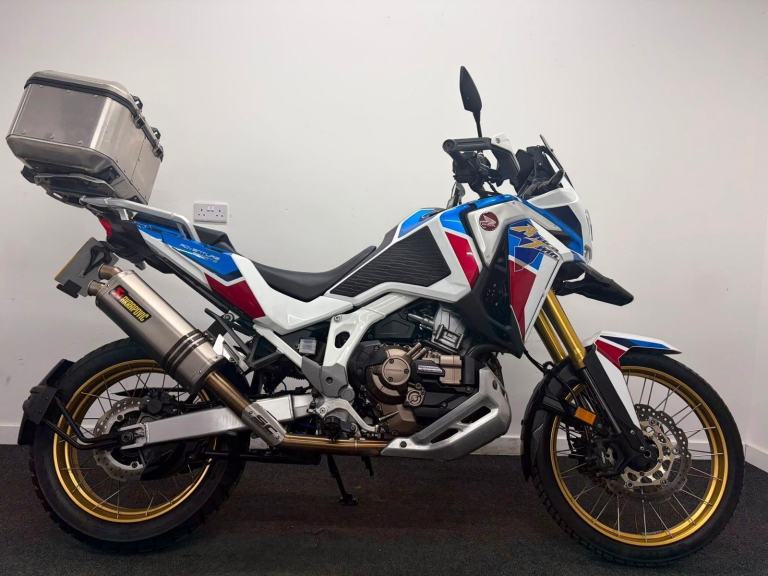 HONDA CRF1100 AFRICA TWIN ADV SPORT DCT ** AKRAPOVIC - TOP BOX - DCT ** 