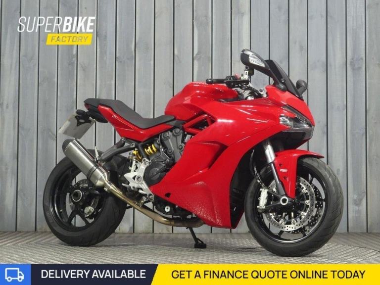 2017 17 DUCATI SUPERSPORT