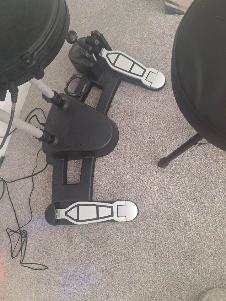 Millenium HD-50 Electronic Drum Kit with Stool & Sticks