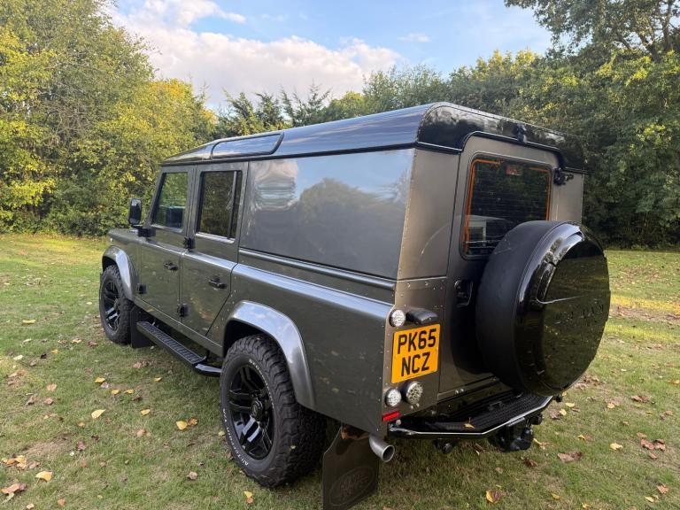 2015 Land Rover Defender XS Utility Wagon TDCi [2.2] PANEL VAN Diesel Manual