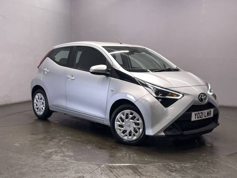 2021 21 TOYOTA AYGO 1.0 VVT-I X-PLAY HATCHBACK 5DR PETROL MANUAL EURO 6 (S/S) (7