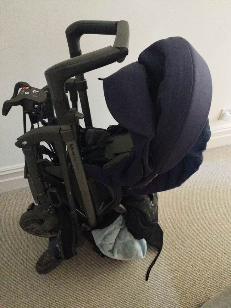 3 pieces pushchair, bassinet, and cosy