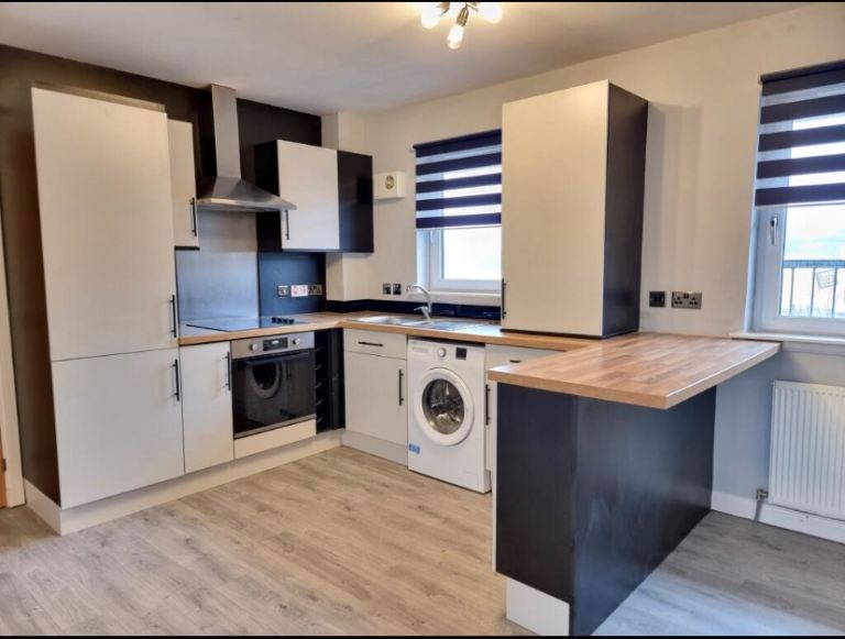 2 Bed Flat. 