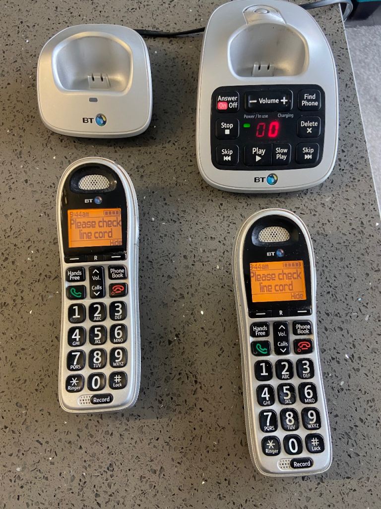 BT 4500 twin telephone & answer machine 