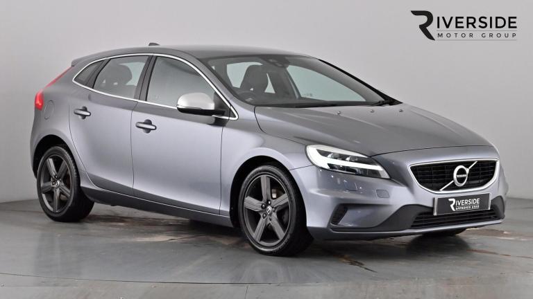 2016 Volvo V40 D2 [120] R DESIGN Nav Plus 5dr HATCHBACK DIESEL Manual