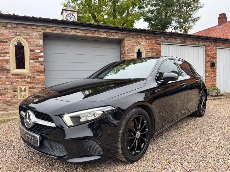 MERCEDES-BENZ A CLASS 1.5 A180d Sport 2018