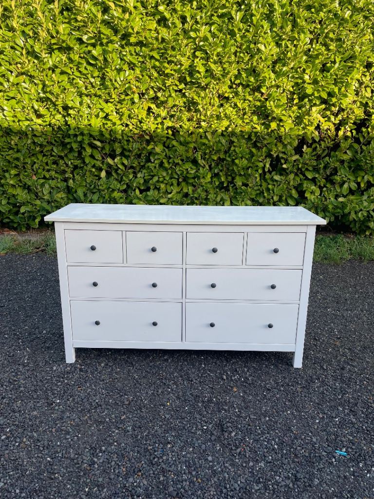 FREE DELIVERY 🥰🚚🥰 IKEA WHITE HEMNES CHEST OF 8 DRAWERS GOOD CONDITION 