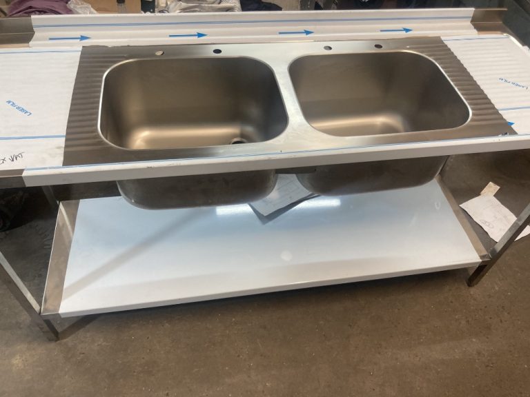 Stainless steel double bowl sink