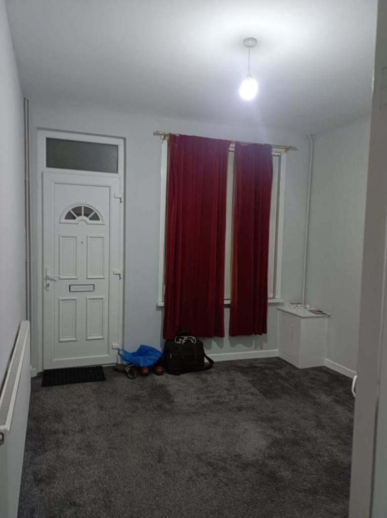 3 Bed Terraced House, Princess Street, CV6