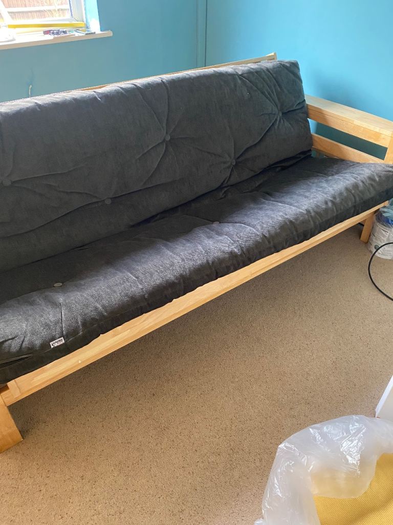 Futon FREE Buyer to collect