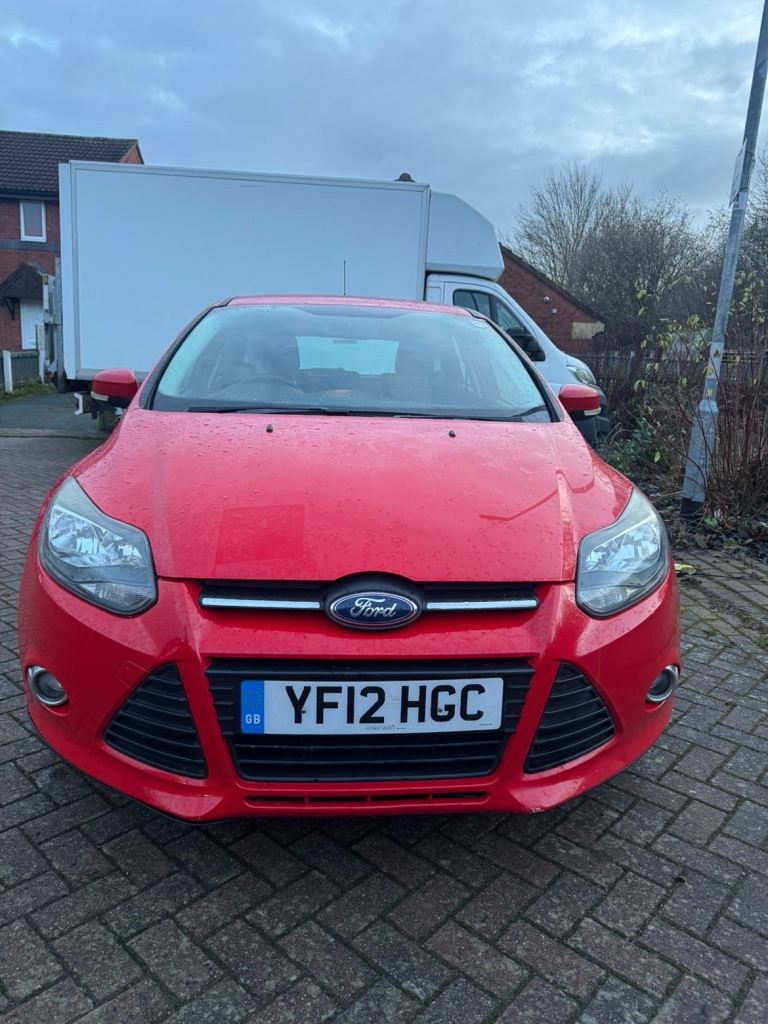 Ford, FOCUS, Hatchback, 2012, Manual, 998 (cc), 5 doors