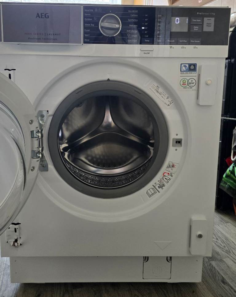 AEG 7000 Series washing machine 