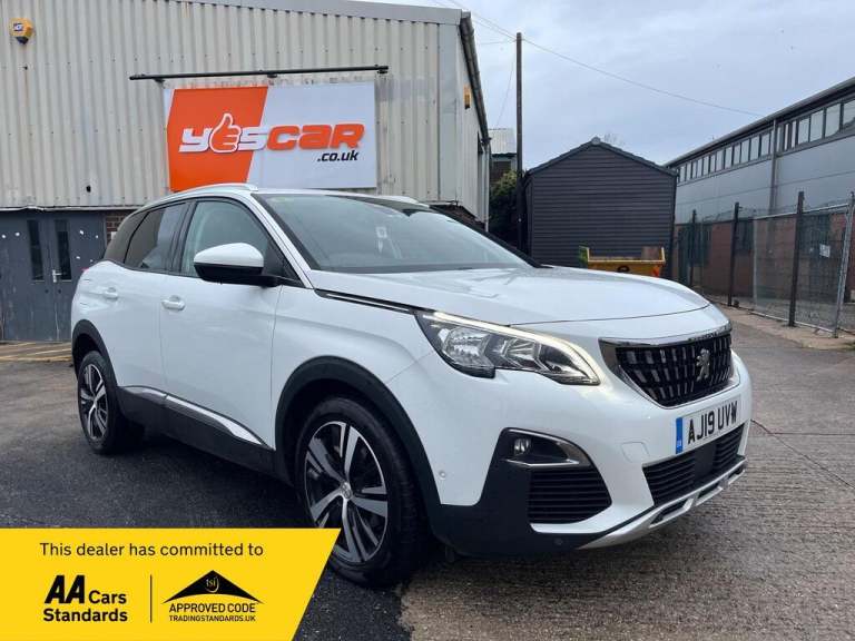 2019 Peugeot 3008 1.2 PureTech Allure Euro 6 (s/s) 5dr HATCHBACK Petrol Manual