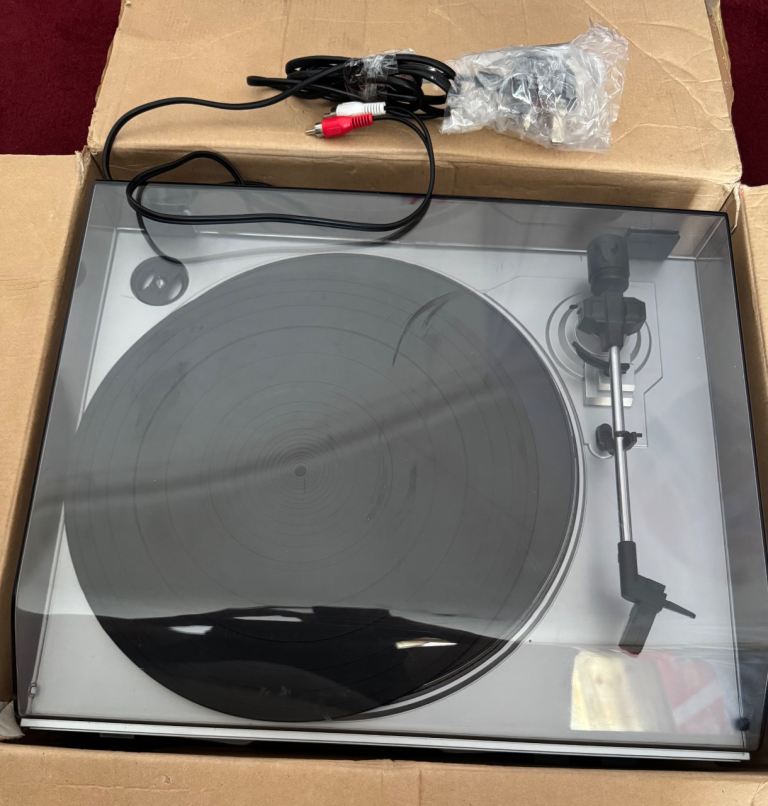 Usb Turntable / Vinyl Archiver with line input 