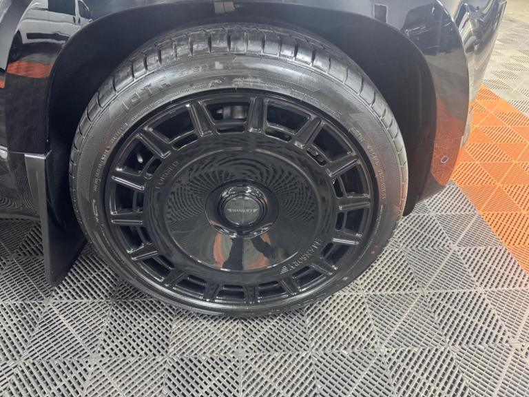 2023 Land Rover Defender 130 3.0 D300 MHEV X Auto 4WD Euro 6 (s/s) 5dr ESTATE Diesel Automatic