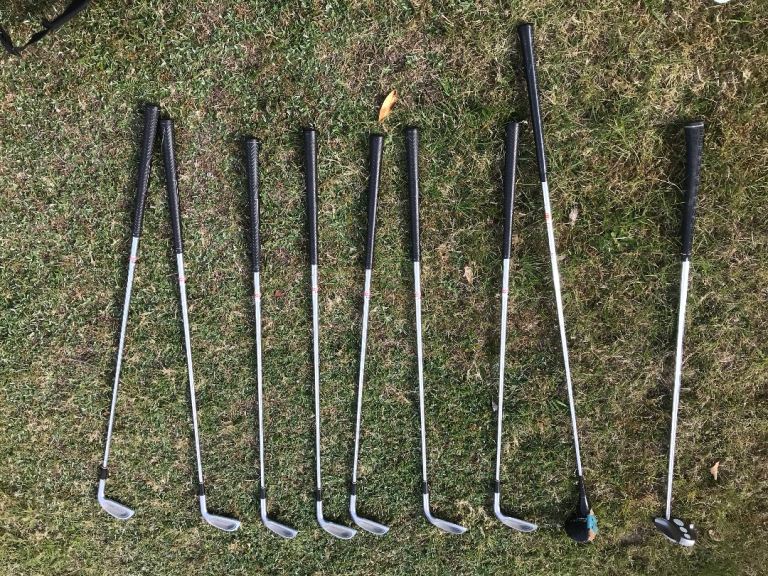 Dunlop Golf Clubs and selection of balls and tees