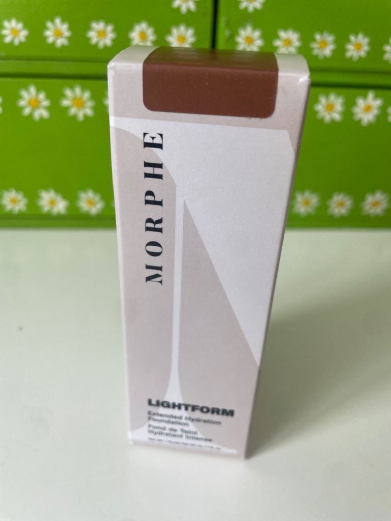 Morphe Lightform Extended Hydration Foundation, Shade Rich 27N