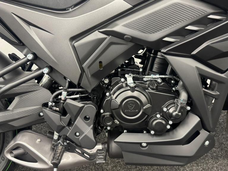 LEXMOTO LS-Z 125 ** FREE DELIVERY - BRAND NEW - 2 YEAR WARRANTY **