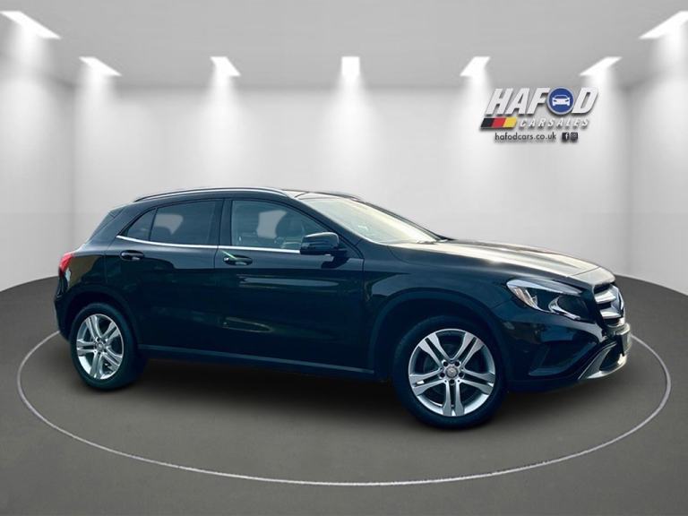 2016 Mercedes-Benz 200 GLA  SPORT EXECUTIVE Estate Petrol Automatic